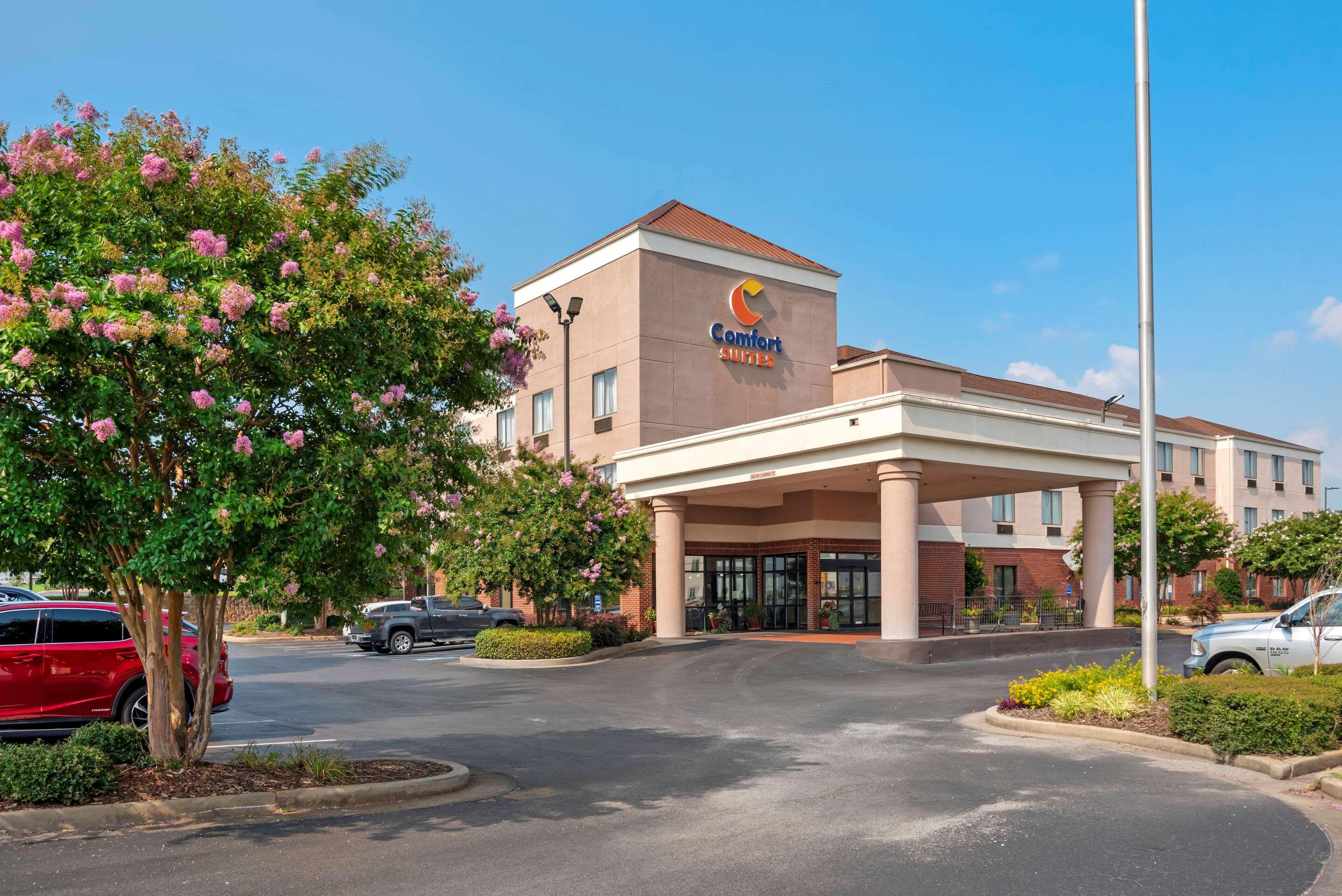 Comfort Suites Oxford I-20 Exit 188 Exterior photo